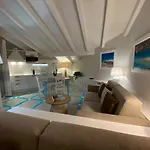 Apartmanhotel Aquamarina Con Jacuzzi Riservata & Porto Pino