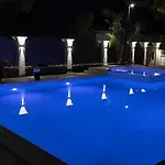 Aparthotel Aquamarina Con Jacuzzi Riservata & 4*