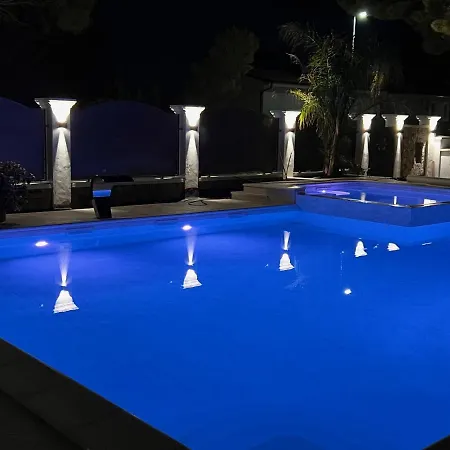 Апарт-отель Aquamarina Con Jacuzzi Riservata & 4*