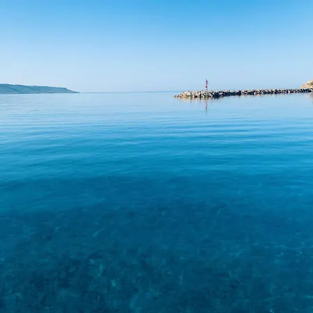 Апарт-отель Aquamarina Con Jacuzzi Riservata & 4*