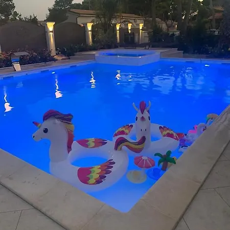 Aquamarina Con Jacuzzi Riservata & 4*