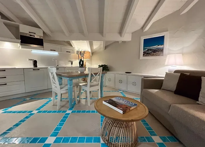 Aquamarina Con Jacuzzi Riservata & 4*