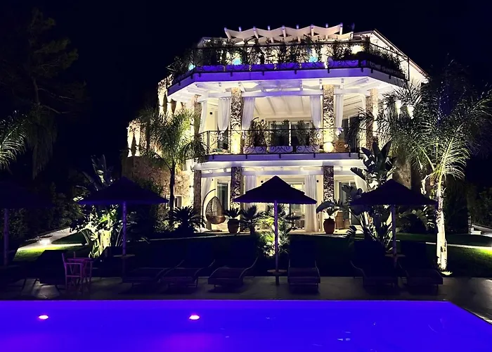 Aparthotel Aquamarina Con Jacuzzi Riservata &