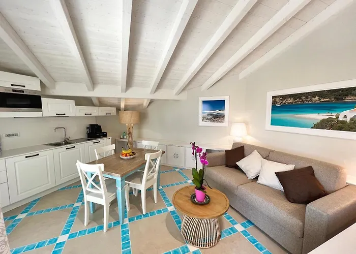 Aquamarina Con Jacuzzi Riservata & 4* Porto Pino